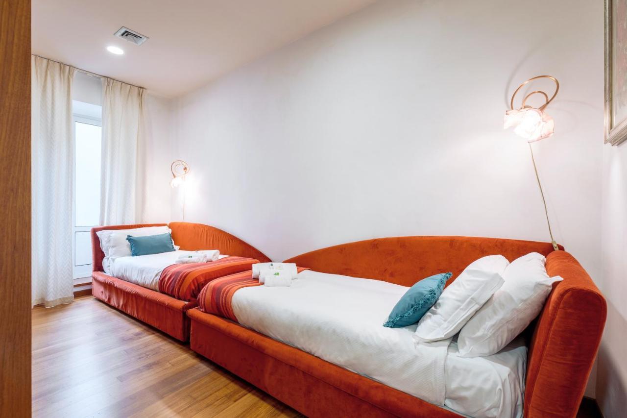 Rome As You Feel - Cozy Apartments In San Giovanni Exterior photo